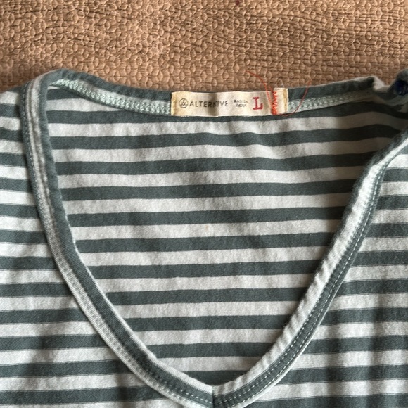 Alternative Apparel stripped t-shirt - Picture 2 of 8